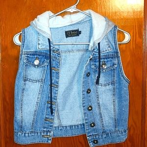 Hooded Jean Vest